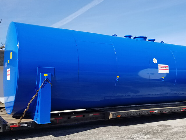 25000 GAL BLUE FLAMESHIELD ON SADDLES